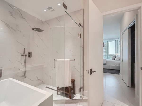 Luxury 2 - Bedroom Oceanfront Condo on Singer Island